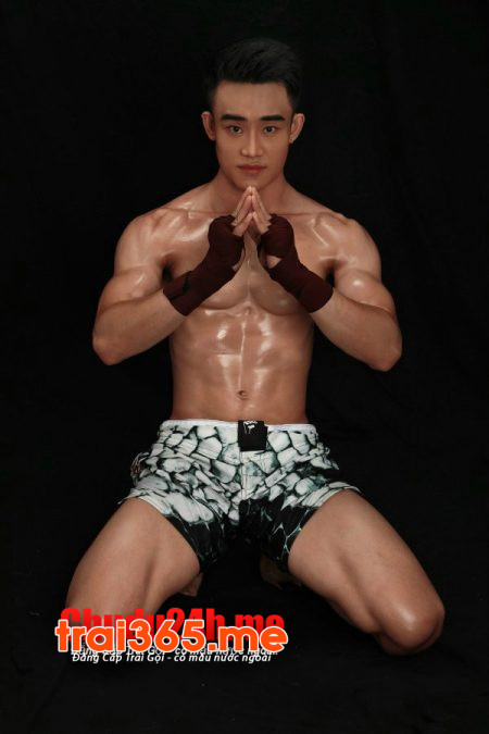 ĐẸP NHƯ TRAI HÀN , BOY HLV MUAY THÁI LÀM TÌNH CỰC SƯỚNG ( TÂY B01 )