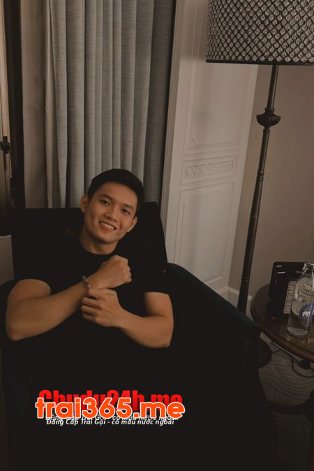 HOTBOY MẶT CỰC DUYÊN GYM ĐẸP, TÌNH CẢM NHƯ NGƯỜI YÊU, TOP BOT ( LỘC B37 )