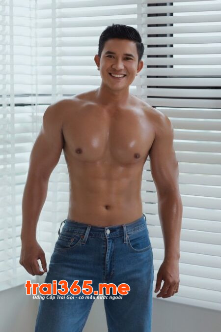 TRAI GYM NGON, ĐẸP TRAI MASSAGE GIỎI, LÀM TÌNH DÂM NHIỆT TÌNH RẤT DỄ CHỊU, RẤT TÌNH CẢM ( DŨNG A126)