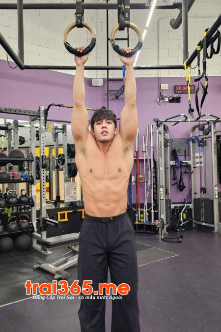 HOT🔥!!!SIÊU MẪU HỒNG KÔNG TRUNG QUỐC 2K4 CU BỰ GƯƠNG MẶT ĐẸP NHƯ THIÊN THẦN FUCK KHỎE GU CỦA TẤT CẢ AE. ( TERENNCE A127 )